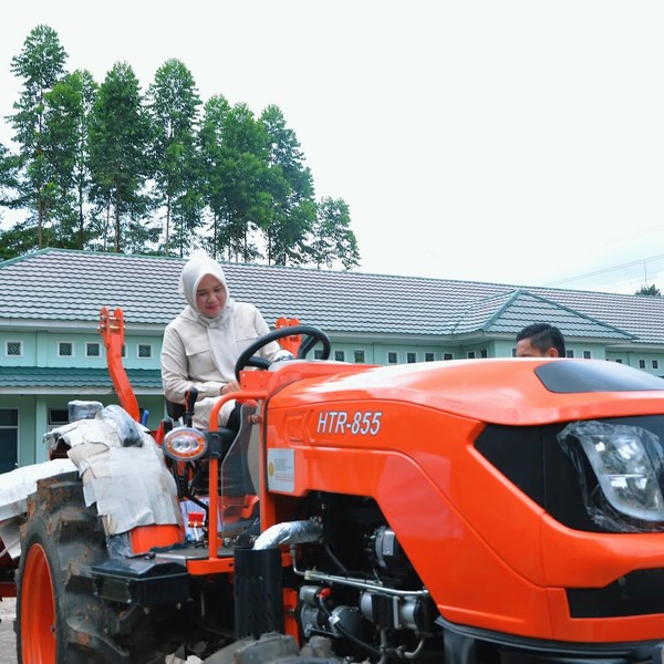 Gerindra Bantu Petani Banyuasin: Alsintan Tingkatkan Panen Raya