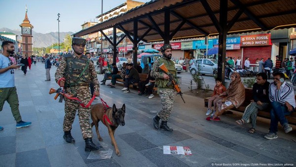 Krisis Kashmir: AS-China Desak India-Pakistan Redam Ketegangan