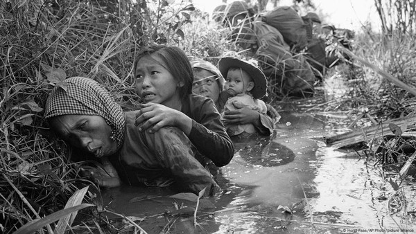 Naga Biru: Luka Perang Vietnam, 50 Tahun Terpendam