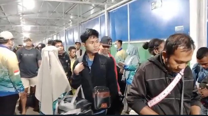 Bakamla & TNI Gagalkan Penyelundupan 25 CPMI Ilegal ke Malaysia