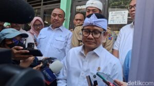 Bansos Tanpa Vasektomi: Cak Imin Tolak Syarat Kontroversial