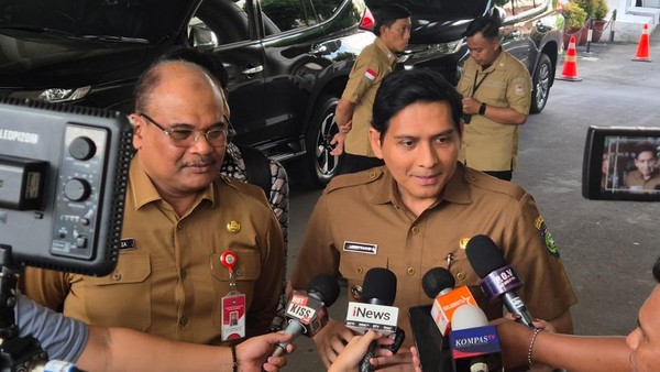 Bupati Lucky Hakim: PR Mengejutkan Hari Pertama Magang Kemendagri