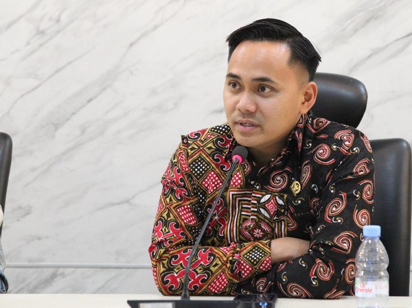 MPR Desak Pemerintah Lawan Tarif Bea Masuk Trump