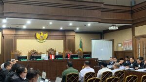 Misteri Distribusi Gula: Hakim Heran, Saksi Bungkam?