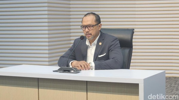 Mobil Mewah Mercedes-Benz RK KPK Disita, Kondisinya Kini?