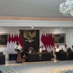 Prabowo Bela Jubir, Keseleo di Sidang Kabinet? Reaksi Mengejutkan