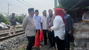 Pramono Tepati Janji: Septic Tank & Pagar Rel Cideng Terwujud