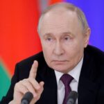 Putin Bersihkan Rumah: Jenderal Rusia Dipecat, Apa Penyebabnya?
