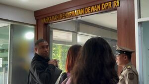 Rayen Pono: Klarifikasi Dugaan Ahmad Dhani Hina Marga di MKD