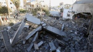 Serangan Israel Gaza: 42 Tewas, Krisis Kemanusian Memburuk