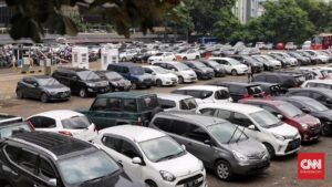 Bahaya Parkir Ban Miring: Risiko Kerusakan dan Keamanan Berkendara