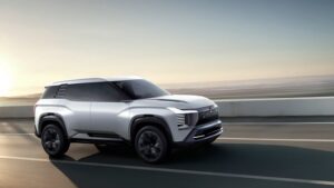 Mitsubishi Resmi Buka Pemesanan SUV Baru Harga Rp400 Jutaan