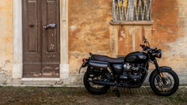 Modifikasi Retro Murah? 5 Motor Bekas Rp3 Jutaan!