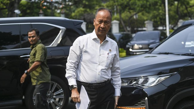 Pemerintah Tekan Toyota dkk: Jaga Harga, Lindungi Pekerja