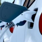 Rahasia Terungkap: Produsen Mobil Sengaja Gagal Jual EV?