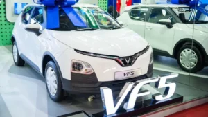 Raih Mobil Listrik VinFast: Menangkan My VinFast Moment!