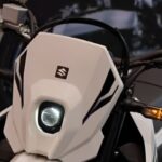 Suzuki Tantang KLX: Motor Jalanan Canggih, Harga Bikin Melongo