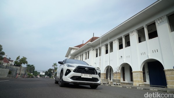 Toyota Desak Fleksibilitas TKDN Kendaraan Elektrik: Respon Kemenperin?