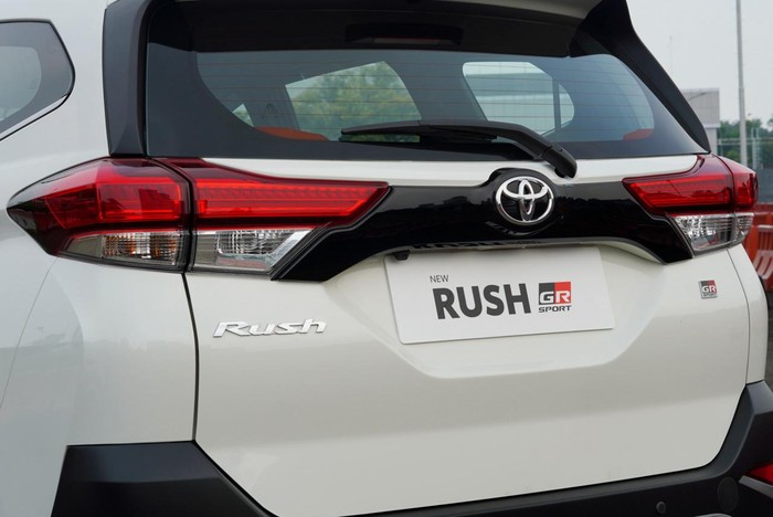 Toyota Rush: Tipe terlaris di Indonesia, incaran semua orang?